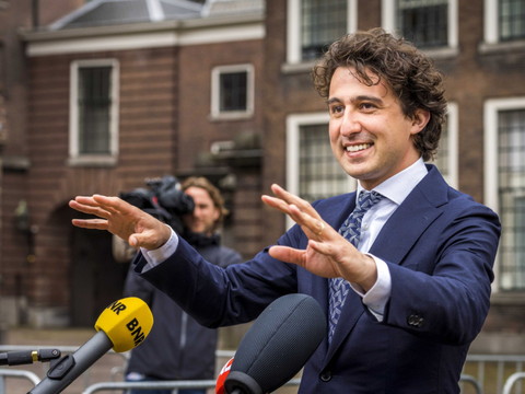 Le 