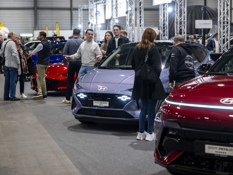 Le marché automobile se replie de nouveau en octobre