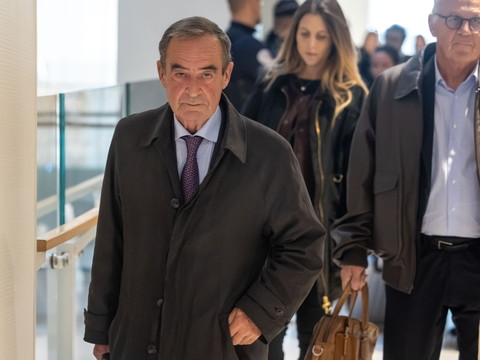 Le procès Lafarge, filiale d'Holcim, débute à Paris