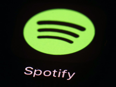 Spotify accusé dans une plainte de fraude aux écoutes