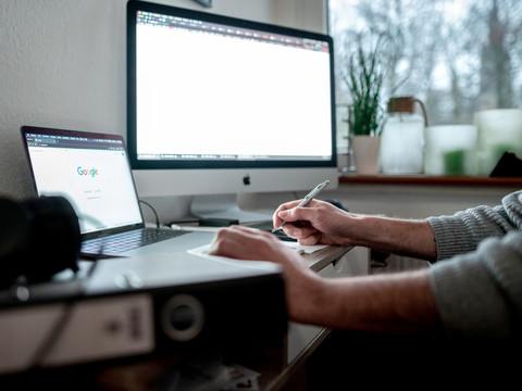 Télétravail: un grand retour au bureau tout relatif