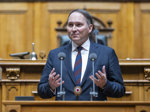 Le conseiller national Simon Michel attaqué pour délit d'honneur