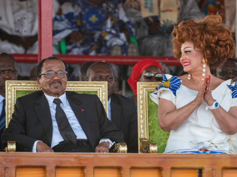 Paul Biya, chef d'Etat le plus âgé au monde, a prêté serment