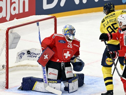 La Suisse malmenée par la Suède (8-3)