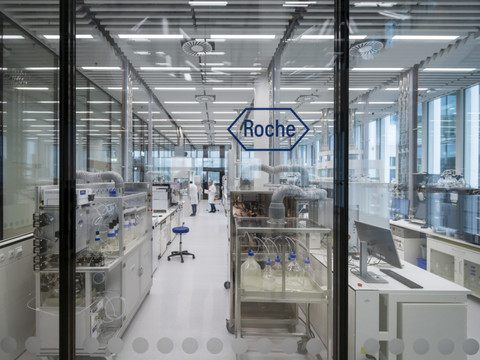 Roche revendique des succès cliniques contre la sclérose en plaques