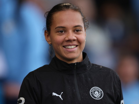 L'actu du foot féminin: Iman Beney brille encore avec City