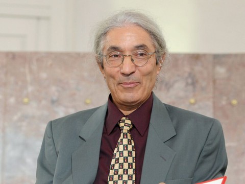 L'Algérie accepte de gracier l'écrivain Boualem Sansal