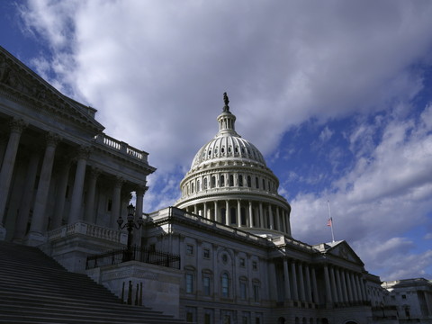 Fin de la paralysie budgétaire aux Etats-Unis après 43 jours