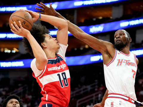 NBA: les Rockets de Capela battent les Wizards de George
