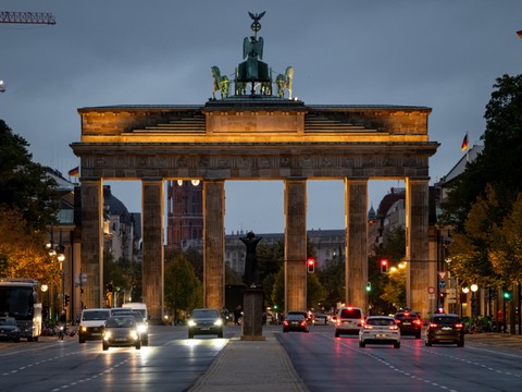 Militants propalestiniens sur la Porte de Brandebourg à Berlin