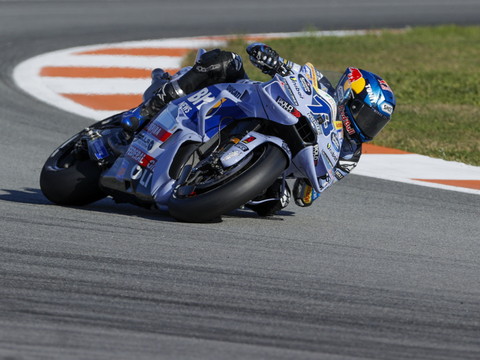 GP de Valence: Alex Marquez gagne le sprint