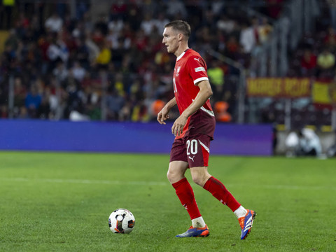 Suisse - Suède: Michel Aebischer titulaire