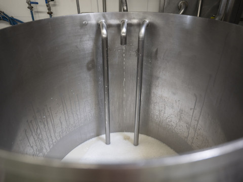 Lait équitable: une association pointe du doigt Migros