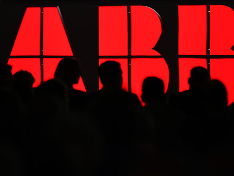 ABB relève en grande partie ses objectifs pour 2025