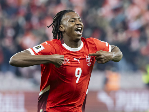 Kosovo - Suisse: Johan Manzambi aligné d'entrée