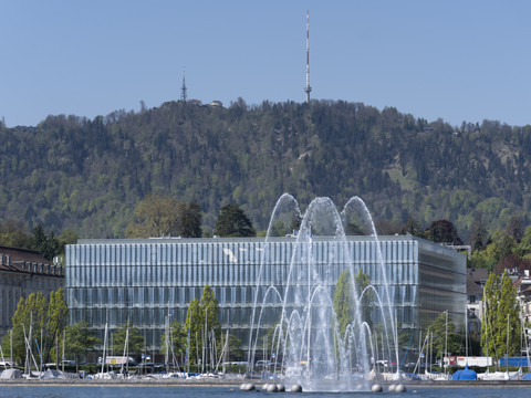 Swiss Re prévoit un ralentissement de la croissance des primes