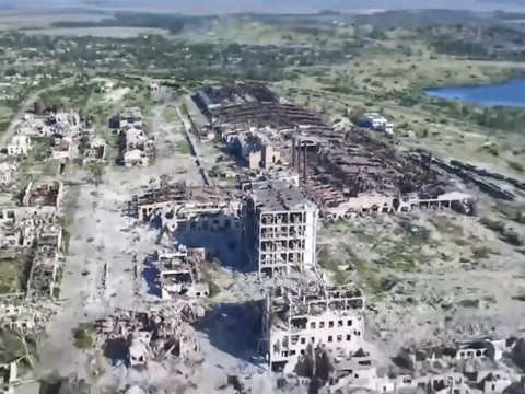 Ukraine: Donetsk et Lougansk passeraient en mains russes