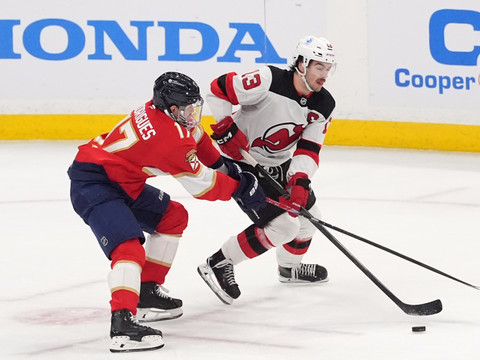 Une 3e défaite de suite pour les Devils, Josi de retour