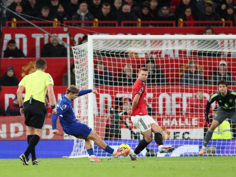 PL: Réduit à 10, Everton s'impose face à Manchester United