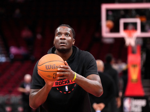 NBA: Clint Capela gagne du temps de jeu