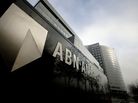 ABN Amro annonce la suppression de 5200 postes d'ici à 2028