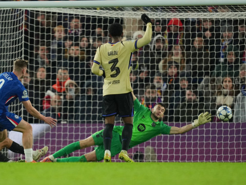Ligue des champions: Chelsea remporte le choc de la soirée