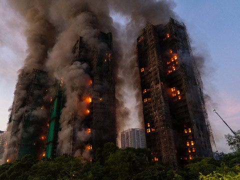 Hong Kong: au moins 44 morts dans l'incendie de plusieurs immeubles