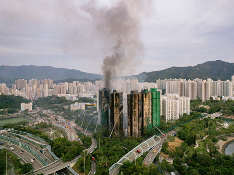 Incendie à Hong Kong: ouverture d'une enquête anticorruption