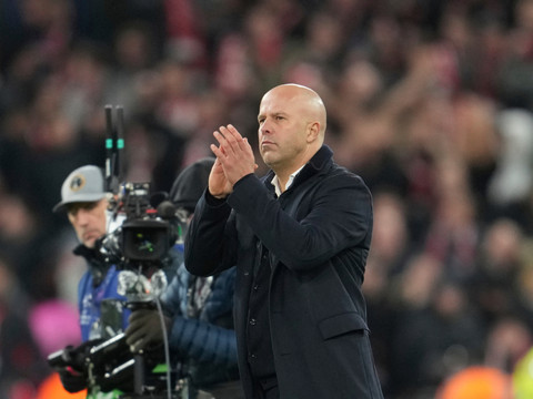 Arne Slot veut 