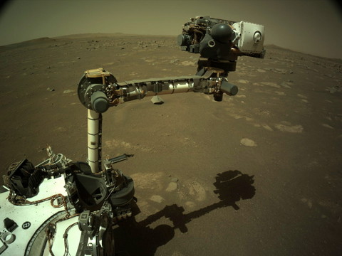 Sur Mars, des tempêtes de poussière avec des décharges électriques