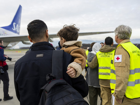Treize enfants supplémentaires de Gaza sont arrivés en Suisse
