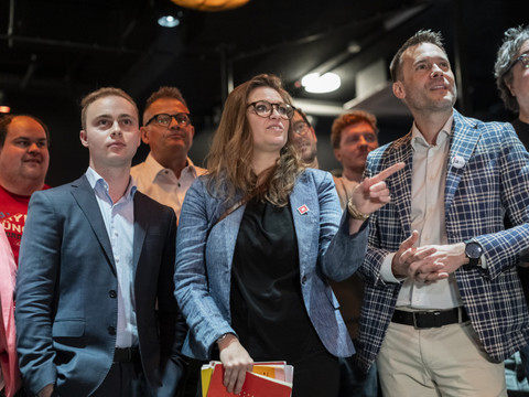 Claque à l'initiative Service citoyen: les Suisses disent non à 84%