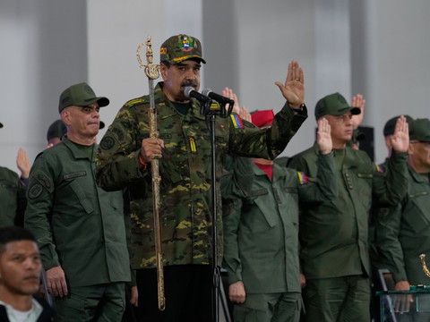 Venezuela: Trump confirme un échange avec Maduro