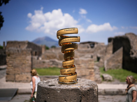 Tour d'Italie: L'édition 2026 passera par le Tessin