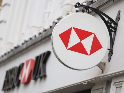 HSBC poursuit son remaniement avec la nomination d'un président