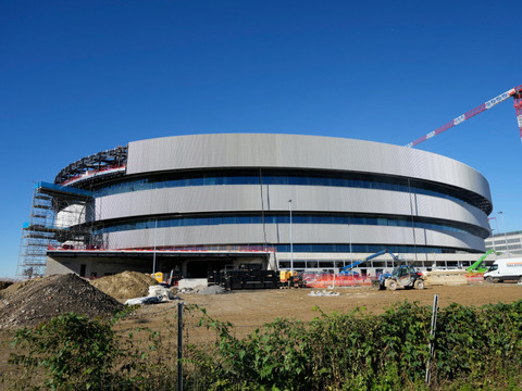 La très attendue patinoire de Milan inaugurée début janvier