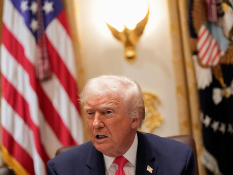 Trump dévoile une vision nationaliste pour l'Amérique dans le monde