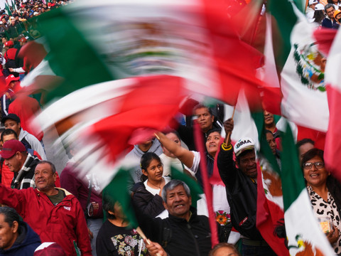 Mexique: Sheinbaum réunit des centaines de milliers de partisans