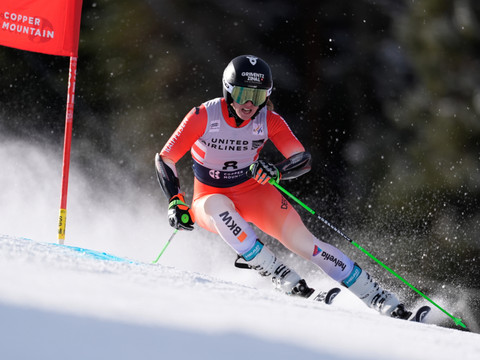 Camille Rast 5e, Alice Robinson mène à Mont-Tremblant