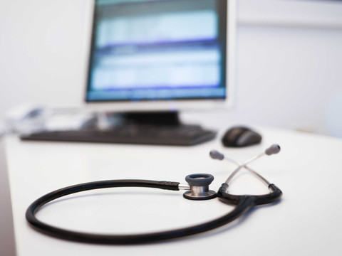 Les primes maladie préoccupent toujours autant les Suisses