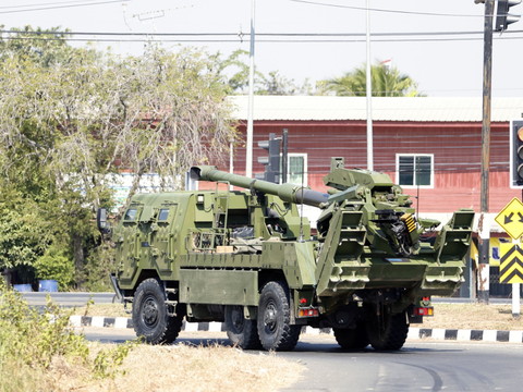 Combats Cambodge-Thaïlande: plus de 500'000 personnes évacuées