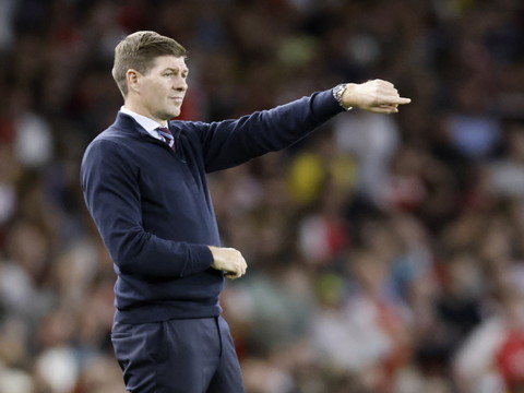 Championnat anglais: Gerrard presse Salah de rester à Liverpool