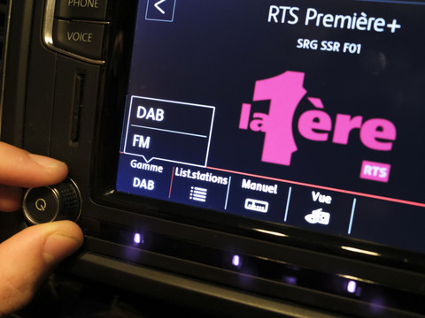 La SSR diffusera à nouveau ses programmes radio en FM