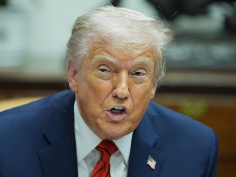 Trump exaspéré par les mauvais sondages sur l'économie