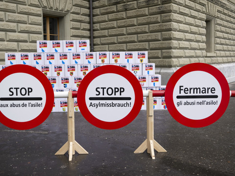 Le Conseil fédéral est contre l'initiative pour la protection des frontières