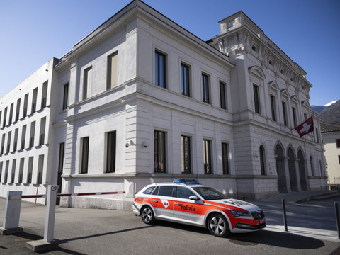 L'auteur de l'attentat à la grenade écope de 17 ans et 6 mois