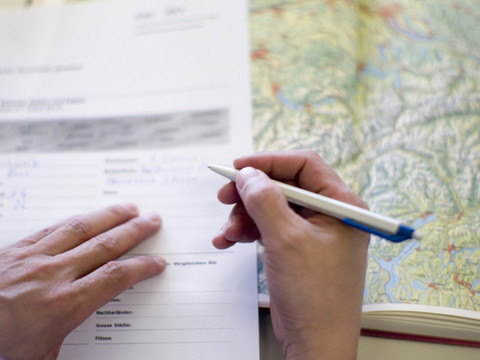 Frais de naturalisation: fortes disparités entre les cantons