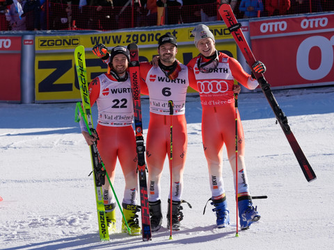 Triplé suisse au géant de Val d'Isère: Meillard, Aerni et Odermatt