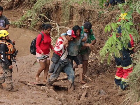 Bolivie: trois morts et huit disparus après une 