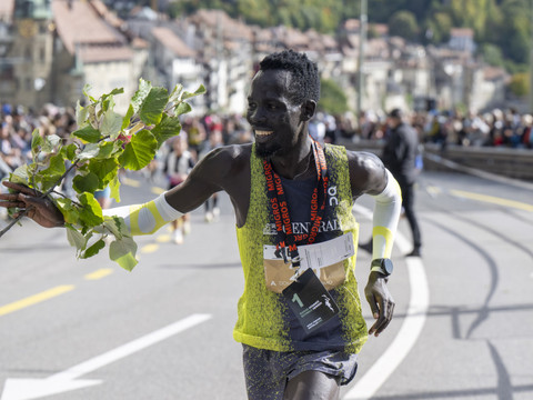 Lobalu remporte le bronze